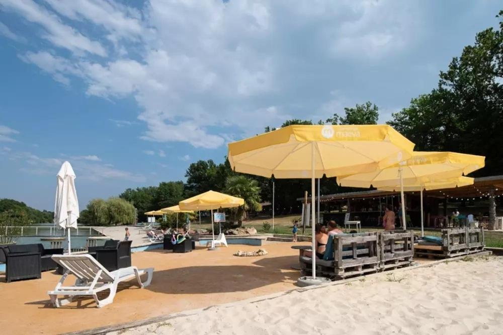 Camping Les Lacs D'Armagnac Bretagne-d'Armagnac Εξωτερικό φωτογραφία